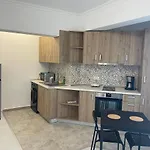 Ini Solid House Butoaie شقة *