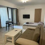 Ini Solid House Butoaie شقة مامايا