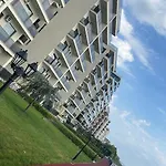 شقة Ini Solid House Butoaie *