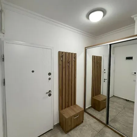 Ini Solid House Butoaie Апартаменты