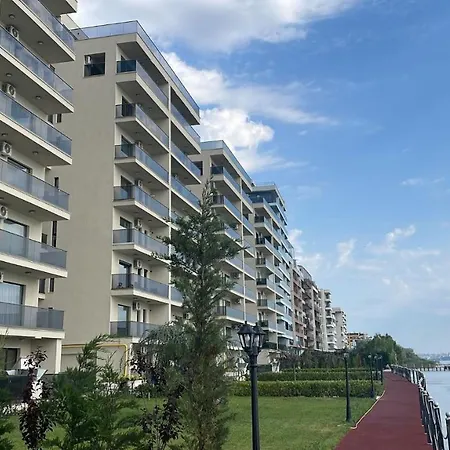 Ini Solid House Butoaie * Mamaia