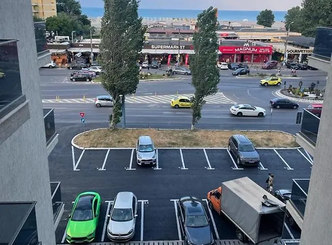 Ini Solid House Butoaie * Mamaia